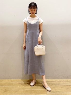 「earth music&ecology（アースミュージックアンドエコロジー）のアイテム（ボストンバッグ）」を使った、MIYABEさん（レディース・163cm）の春コーディネート