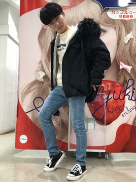 「WEGO（ウィゴー）のWEGO/ストレッチデニムスキニーパンツ（デニムパンツ、ブルー系）」を使った、俊介さん（メンズ・165cm）の秋コーディネート