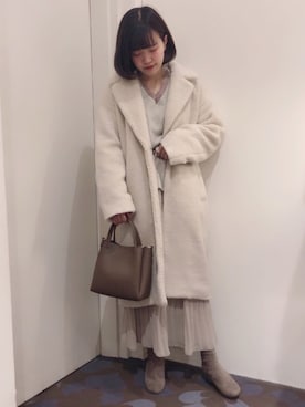 「earth music&ecology（アースミュージックアンドエコロジー）のアイテム（チェスターコート）」を使った、chiakiさん（レディース・154cm）の秋コーディネート