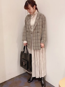 「earth music&ecology（アースミュージックアンドエコロジー）のアイテム（トートバッグ）」を使った、chiakiさん（レディース・154cm）の秋コーディネート