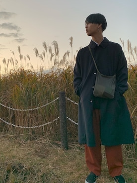 「アイテム（ステンカラーコート）」を使った、MICHIさん（メンズ・175cm・20代）の冬コーディネート