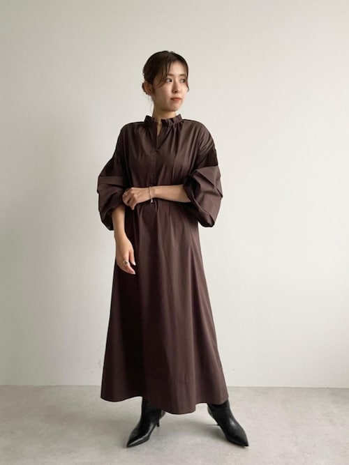 【新品タグ付】EMMEL REFINESワイドタック 袖ボリューム ワンピース 20210902190405761_500.jpg