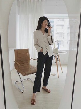 D+AF｜トレンドシューズ👠さんのコーディネート