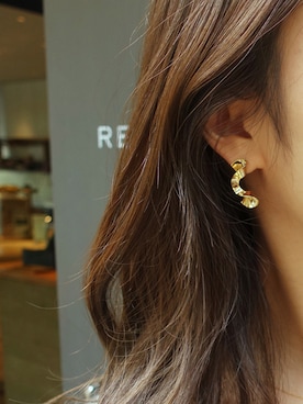 「Phoebe（フィービィー）のアイテム」を使った、田村有沙さん（レディース・163cm）の秋コーディネート