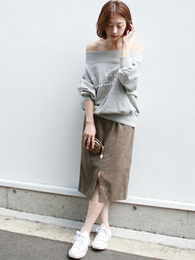 「LIMITLESS LUXURY」｜「アイテム（スウェット）」を使った、yumiさん（レディース・158cm）の夏コーディネート