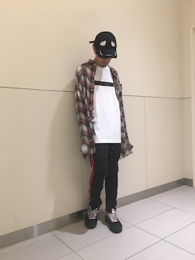 「Chica（チカ）のアイテム」を使った、KAWAKITA SHOICHIさん（メンズ・175cm）の夏コーディネート