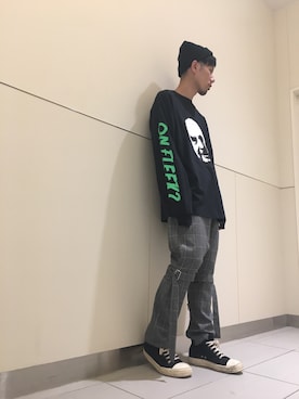 「sulvam（サルバム）のアイテム（パンツ）」を使った、KAWAKITA SHOICHIさん（メンズ・175cm）の秋コーディネート