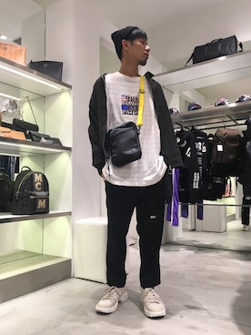 「BlackEyePatch（ブラックアイパッチ）のアイテム」を使った、KAWAKITA SHOICHIさん（メンズ・175cm）の秋コーディネート