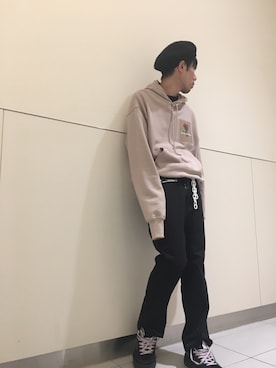 「L.H.P（エルエイチピー）のアイテム（パンツ）」を使った、KAWAKITA SHOICHIさん（メンズ・175cm）の秋コーディネート