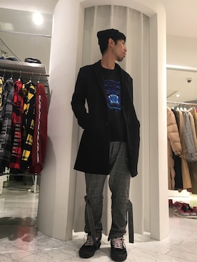 「DANKE SCHON（ダンケシェーン）のアイテム（チェスターコート）」を使った、KAWAKITA SHOICHIさん（メンズ・175cm）の冬コーディネート