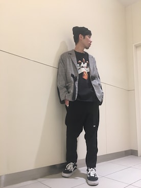 「MISBHV（ミスビヘイブ）のアイテム」を使った、KAWAKITA SHOICHIさん（メンズ・175cm）の冬コーディネート