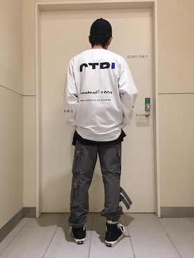 「L.H.P（エルエイチピー）のアイテム（パンツ）」を使った、KAWAKITA SHOICHIさん（メンズ・175cm）の春コーディネート