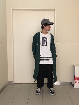 「L.H.P（エルエイチピー）のアイテム（ステンカラーコート）」を使った、KAWAKITA SHOICHIさん（メンズ・175cm）の春コーディネート
