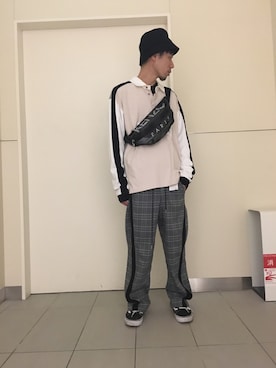 「L.H.P（エルエイチピー）のアイテム（帽子）」を使った、KAWAKITA SHOICHIさん（メンズ・175cm）の春コーディネート