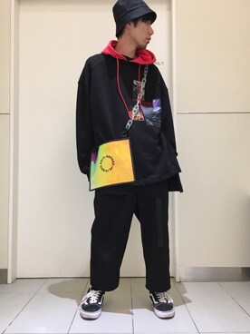 「DANKE SCHON（ダンケシェーン）のアイテム（バッグ）」を使った、KAWAKITA SHOICHIさん（メンズ・175cm）の夏コーディネート
