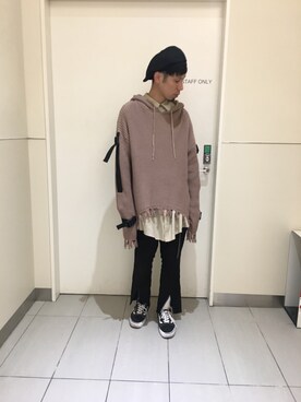 「L.H.P（エルエイチピー）のアイテム（ニット/セーター）」を使った、KAWAKITA SHOICHIさん（メンズ・175cm）の秋コーディネート