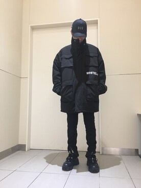 「WHITELAND（ホワイトランド）のアイテム（ミリタリージャケット）」を使った、KAWAKITA SHOICHIさん（メンズ・175cm）の秋コーディネート