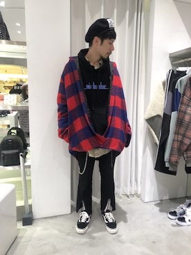 「WHITELAND BLACKBURN」｜「アイテム（その他アウター）」を使った、KAWAKITA SHOICHIさん（メンズ・175cm）の冬コーディネート