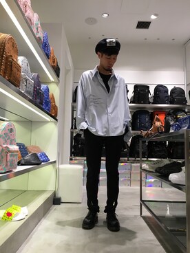 「A4A」｜「アイテム（ハンチング/ベレー帽）」を使った、KAWAKITA SHOICHIさん（メンズ・175cm）の冬コーディネート