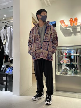 「Y-3（ワイスリー）のアイテム（シューズ）」を使った、KAWAKITA SHOICHIさん（メンズ・175cm）の秋コーディネート