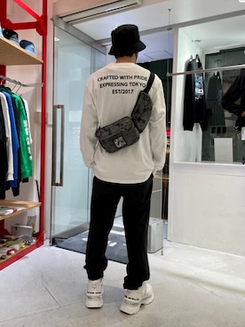 「NakedWolfe（ネイキッドウルフ）のアイテム」を使った、KAWAKITA SHOICHIさん（メンズ・175cm）の春コーディネート