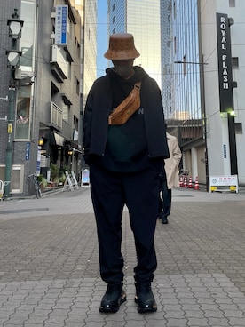 「MCM（エムシーエム）のアイテム（帽子）」を使った、KAWAKITA SHOICHIさん（メンズ・175cm）の春コーディネート