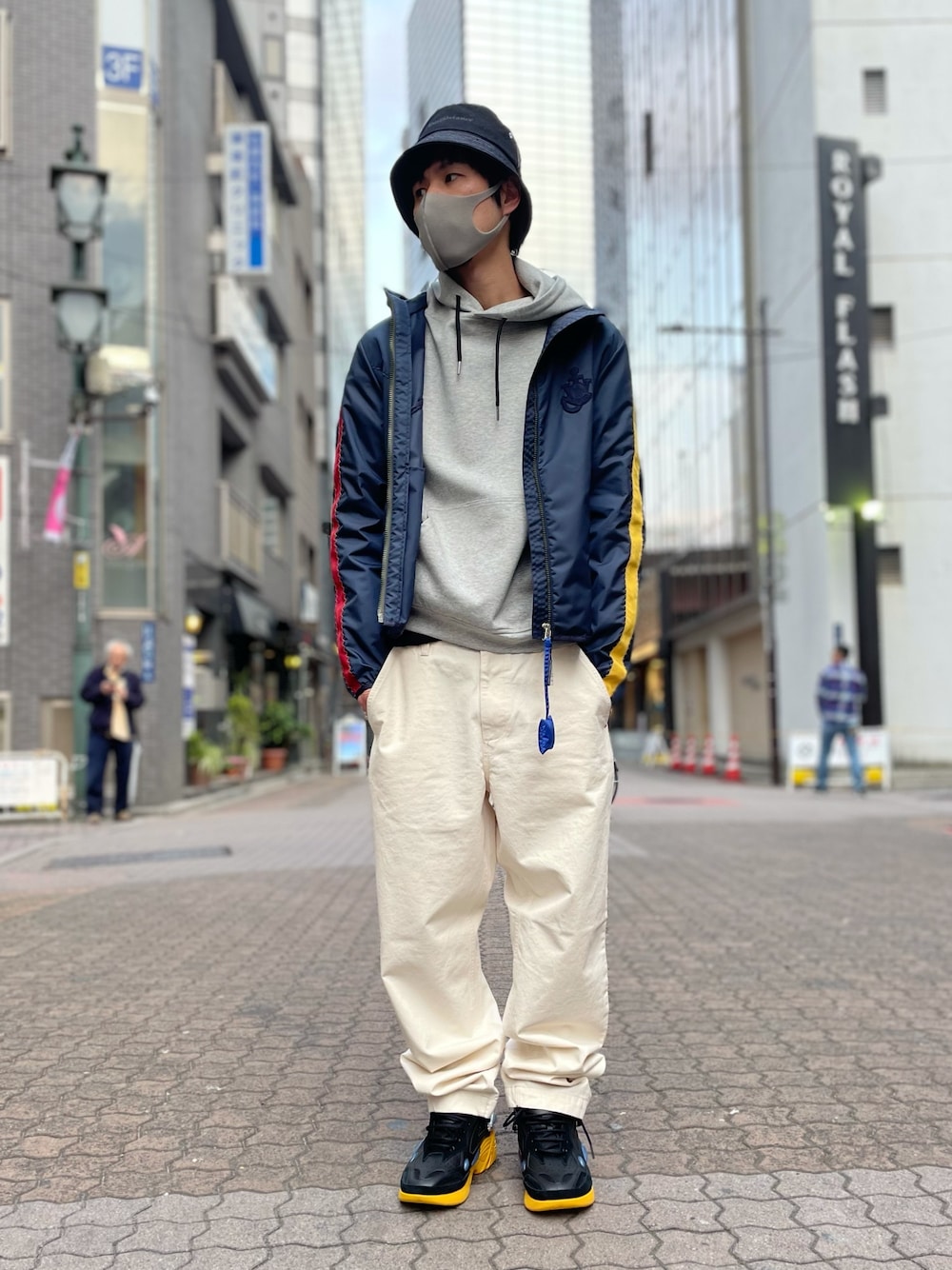 MONCLER バケットハット お洒落ロゴ コーデのポイント MONCLER - MONCLER 新品未使用 バケットハットの通販 by ひしゅ
