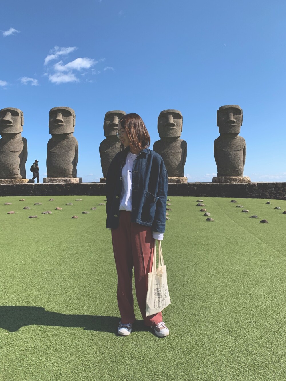 「はじめまして、ラクチンコーデ、旅コーデ、トラベル、デートスタイル（WOMEN）、デニムジャケット、スラックス、unemansion、merlot、coen」｜「MERLOTのサイドポケットデニムジャケット3100（デニムジャケット、ブルー系）」を使った、リリさん（レディース・158cm）の冬コーディネートの1枚目の写真