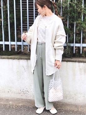 「アイテム（ヘアゴム）」を使った、uyuさん（レディース・161cm）の春コーディネート