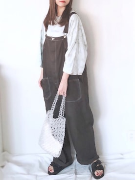 「ビーズバッグ」｜「アイテム（オールインワン・サロペット）」を使った、uyuさん（レディース・161cm）の春コーディネート