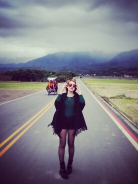 Caroline Chenさんのコーディネート