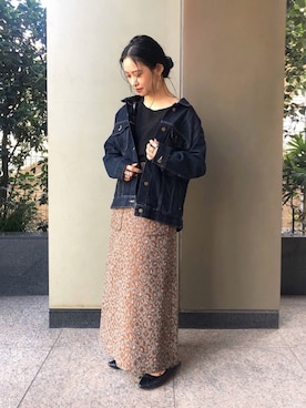 「アイテム（デニムジャケット）」を使った、asakoさん（レディース・153cm）の秋コーディネート