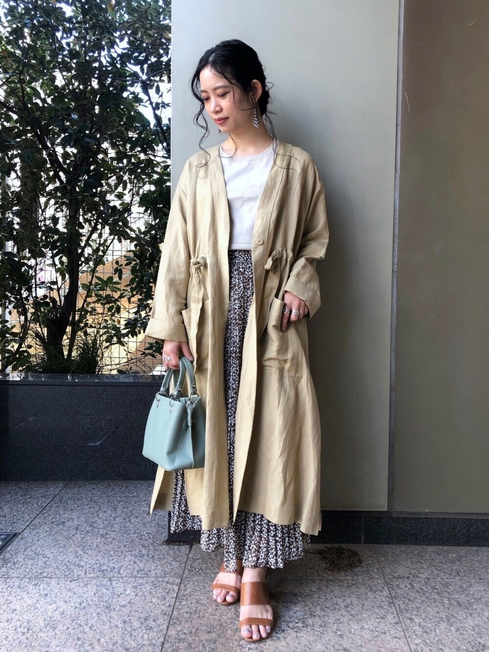 「カジュアルコーデ、大人コーデ、おしゃれさんと繋がりたい、ootd、outfit、プチプラ、プチプラコーデ、BCSTOCK、低身長、低身長コーデ」｜「B.C STOCKの《追加》チビプリーツスカート（スカート、ブラウン系）」を使った、asakoさん（レディース・153cm）の春コーディネートの1枚目の写真
