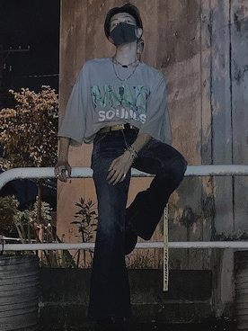「OFF-WHITE」｜「アイテム（アクセサリー）」を使った、seitokutaco0606さん（メンズ・173cm）の春コーディネート