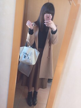 「UNIQLO（ユニクロ）のアイテム（Tシャツ/カットソー、ブラック系）」を使った、あ✡さん（レディース・162cm）の冬コーディネート