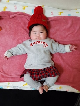 「TOMMY HILFIGER（トミーヒルフィガー）のアイテム（ワンピース/ドレス）」を使った、kaoridolさん（キッズ・70cm）の冬コーディネート