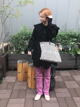 「one after another NICE CLAUP（ワンアフターアナザーナイスクラップ）のアイテム（バレエシューズ、ゴールド系）」を使った、mikuさん（レディース・154cm）の冬コーディネート