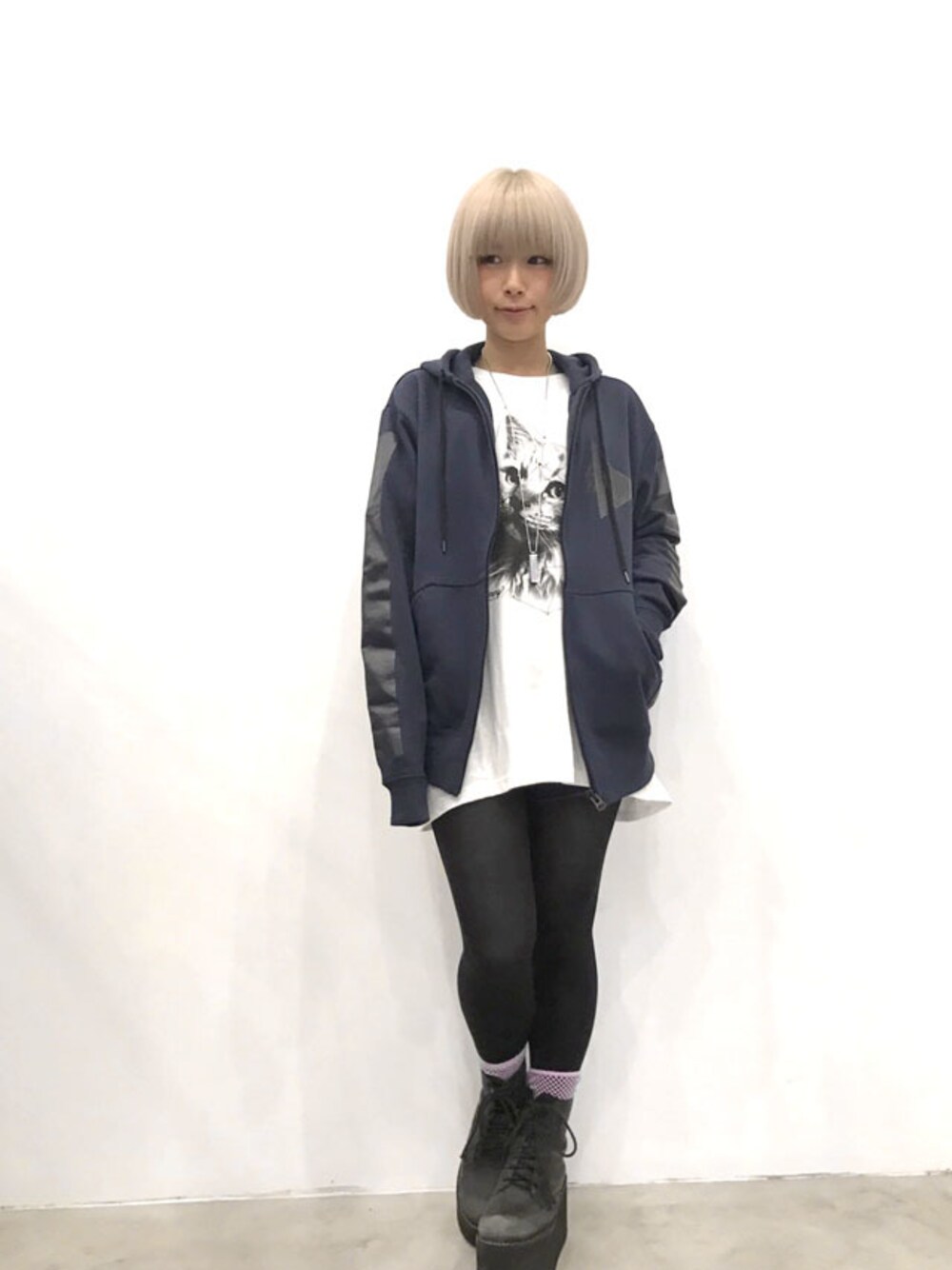 「パーカー、ストリート、THE TEST、H＞FRACTAL、PLANNET by H>FRACTAL

」｜「THE TESTのZIPUP PARKA - C.P.A.T（パーカー、ブルー系）」を使った、PLANNET by H>FRACTALさん（レディース・150cm）の冬コーディネートの1枚目の写真