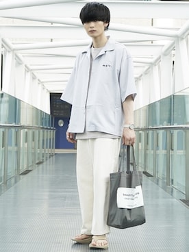 「SENSE OF PLACE by URBAN RESEARCH（センスオブプレイスバイアーバンリサーチ）のワイドデニム（その他パンツ）」を使った、せっきーさん（メンズ・174cm）の夏コーディネート