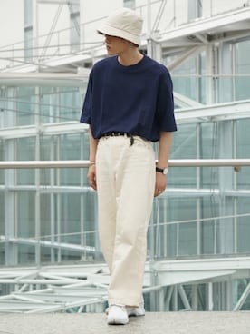 「SENSE OF PLACE by URBAN RESEARCH（センスオブプレイスバイアーバンリサーチ）のワイドデニム（その他パンツ）」を使った、せっきーさん（メンズ・174cm）の夏コーディネート