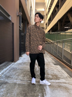 「tk.TAKEO KIKUCHI（ティーケータケオキクチ）のアイテム（スラックス）」を使った、tk.TAKEO KIKUCHI 長崎アミュプラザ店さん（メンズ・178cm）の夏コーディネート