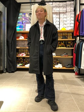 「Danke schon」｜「アイテム（ステンカラーコート）」を使った、natsushiさん（メンズ・175cm）の春コーディネート
