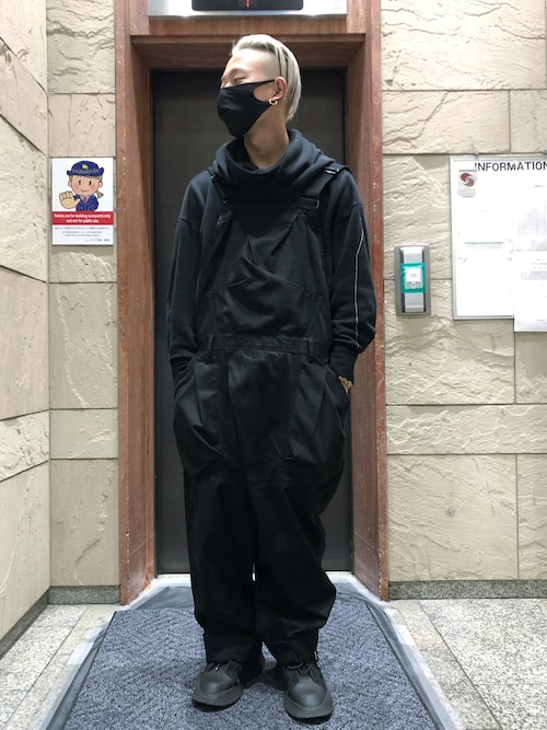 JULIUS（ユリウス）の「JULIUS/ユリウス/ライン刺繍プルオーバー