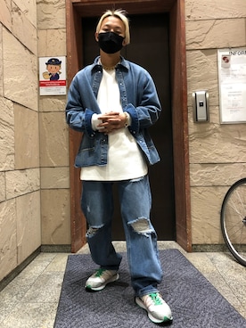 「原宿」｜「アイテム（デニムジャケット）」を使った、natsushiさん（メンズ・175cm）の春コーディネート