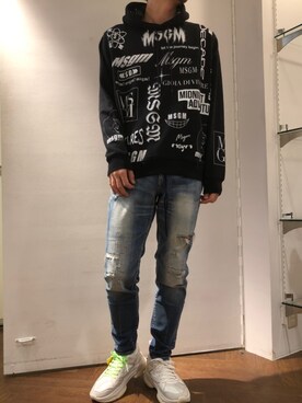 「MSGM（エムエスジーエム）のアイテム」を使った、せおさん（メンズ・178cm）の春コーディネート