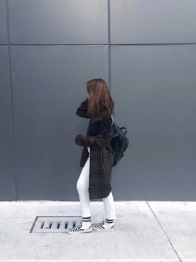 「MONKI（モンキ）のアイテム（レッグウェア）」を使った、Adyn shinさん（レディース・160cm）の冬コーディネート