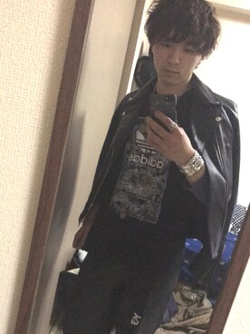 「アイテム（バングル/リストバンド）」を使った、おぷー(opuuuuuuuuuu)さん（メンズ・165cm・20代）の冬コーディネート