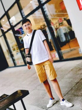 「アイテム（カーゴパンツ、イエロー系）」を使った、Charlie·王少さん（メンズ・165cm）の夏コーディネート