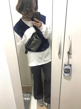 「ベスト×Tシャツ」｜「アイテム（スリッポン）」を使った、CHIHONさん（レディース・158cm）の春コーディネート