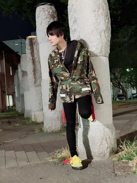 「GOSTAR DE FUGA（ゴスタール ジフーガ）のアイテム（パンツ）」を使った、オロnineさん（メンズ・171cm）の秋コーディネート